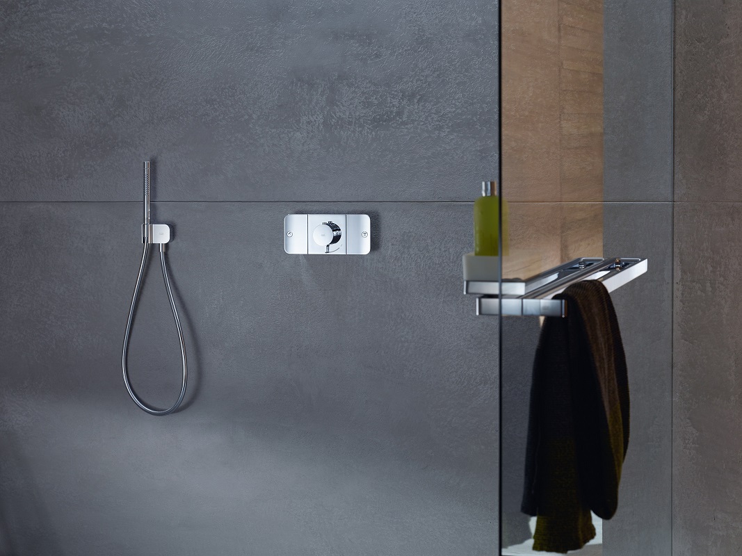 AXOR-ONE-Shower-tap-HANSGROHE-235089-rel4801ac97.jpg