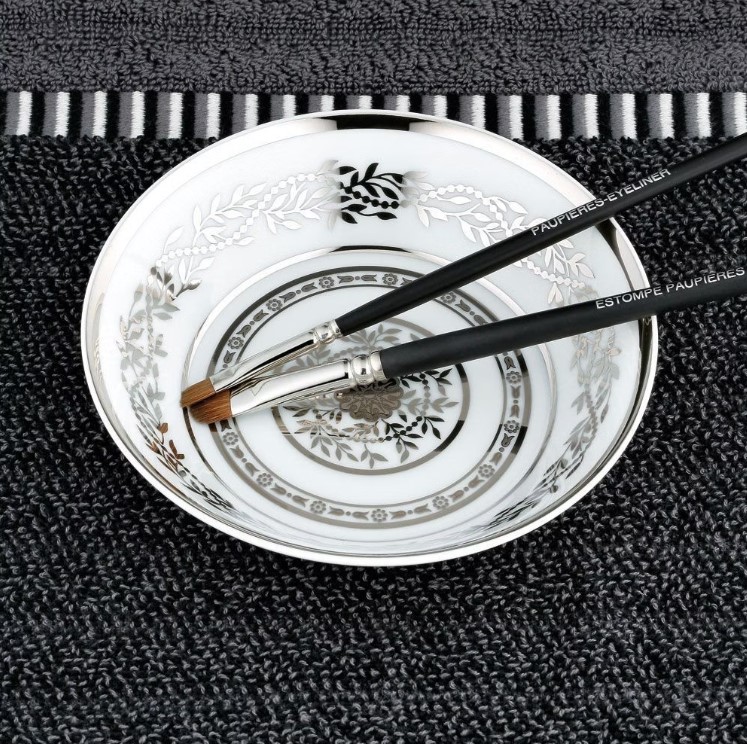 Блюдо керамическое настольное Marquise platinum decor 13 см. A7G-A02-4615 (белый, платина)