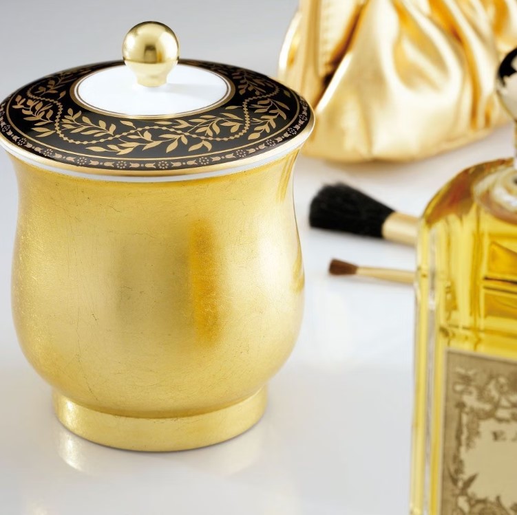 Коробка с белой фарфоровой крышкой Marquise Porcelaine Noire A7F-A02-4619 (золотой, черный)