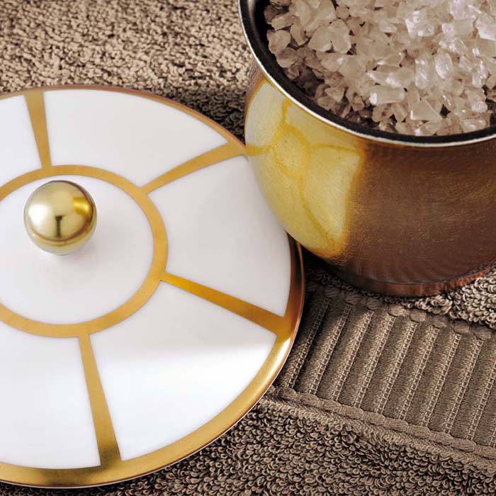 Коробка с фарфоровой крышкой Ithaque decor or A7A-A02-4623 (белый, золотой)