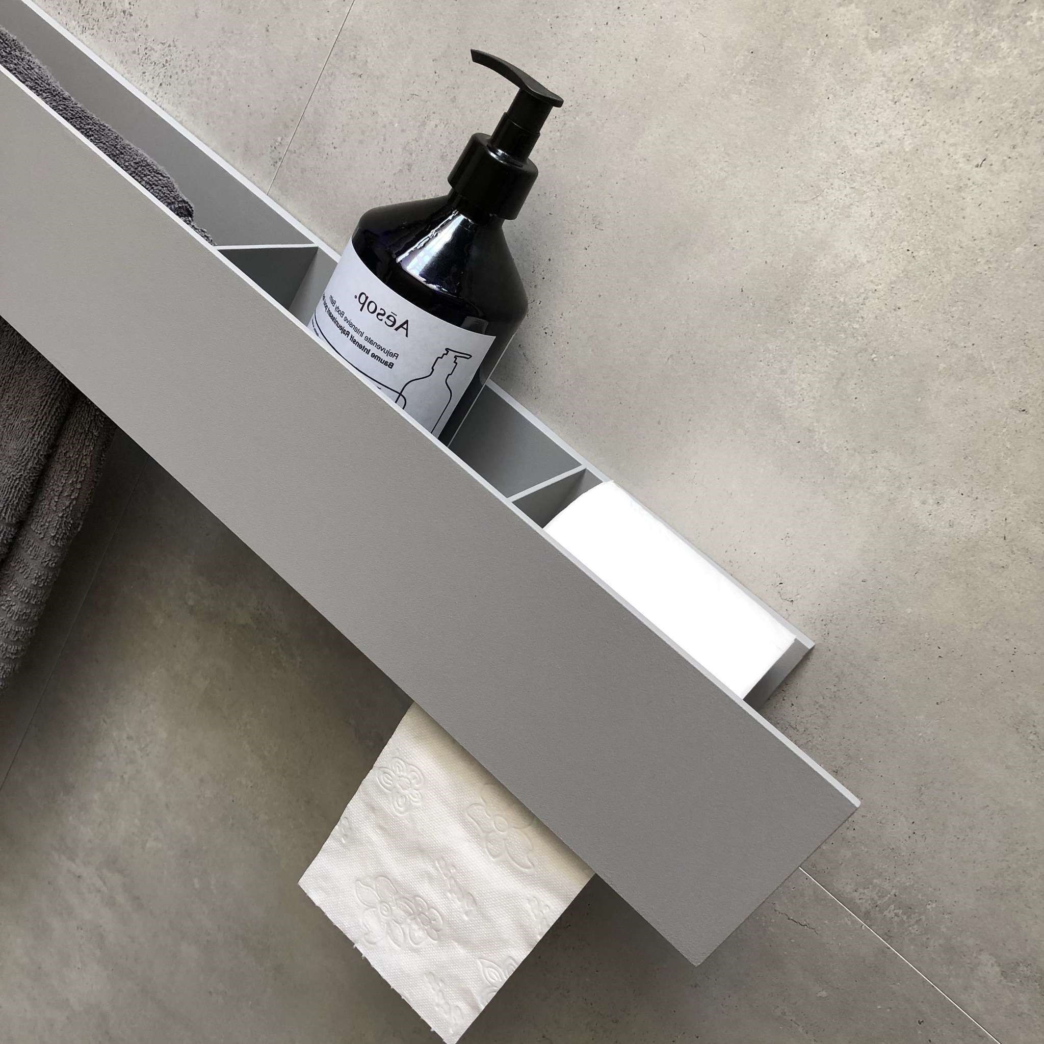 Полка для хранения с бумагодержателем и штангой для полотенца Tezza Tre 50 см (серый), бумага справа