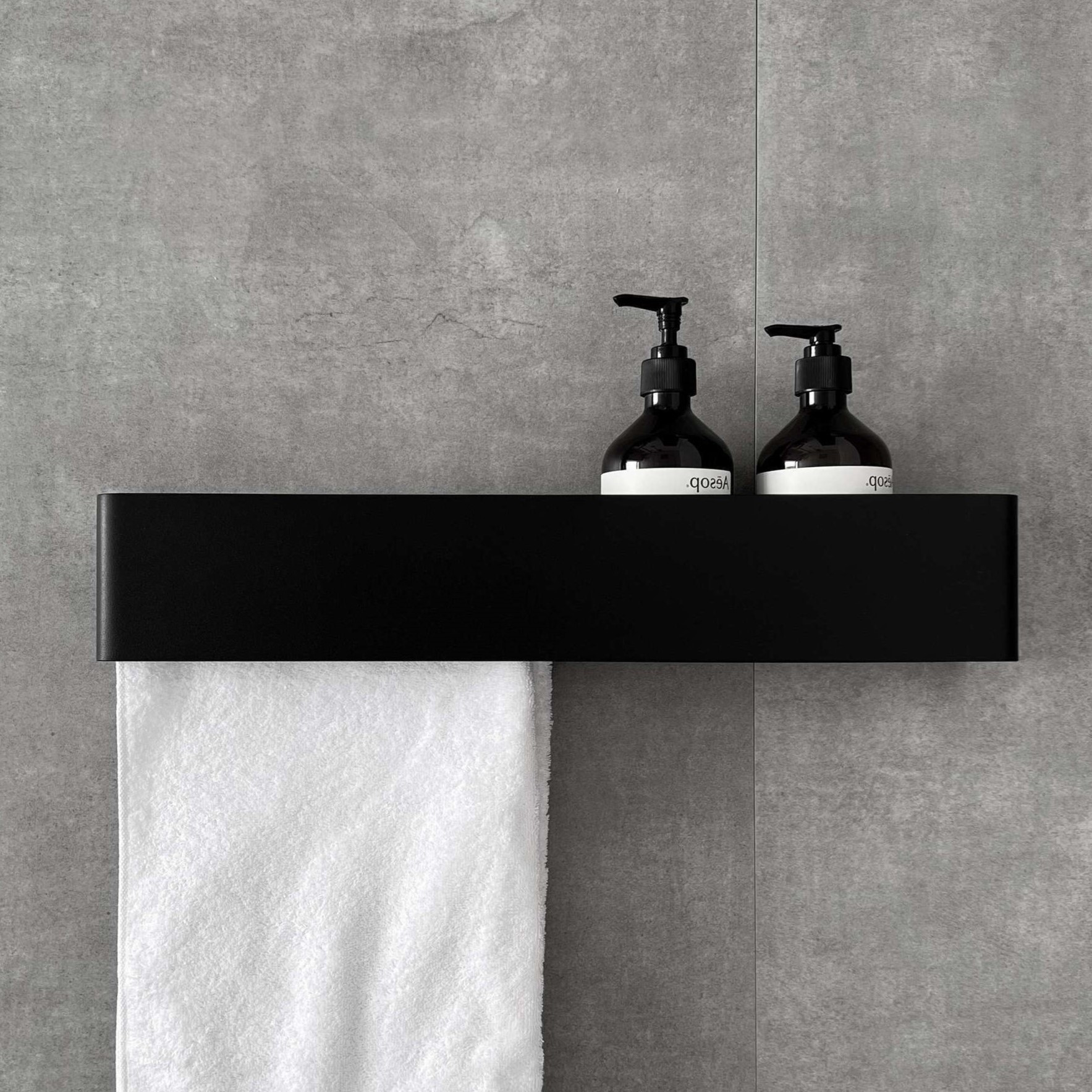 Полка со штангой Tezza Due Flex 150 см (черный), полотенцедержатель слева