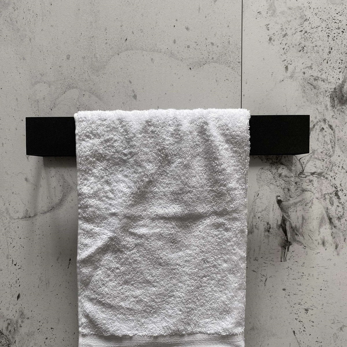 Полотенцедержатель Tezza Рэта 40 см (черный)