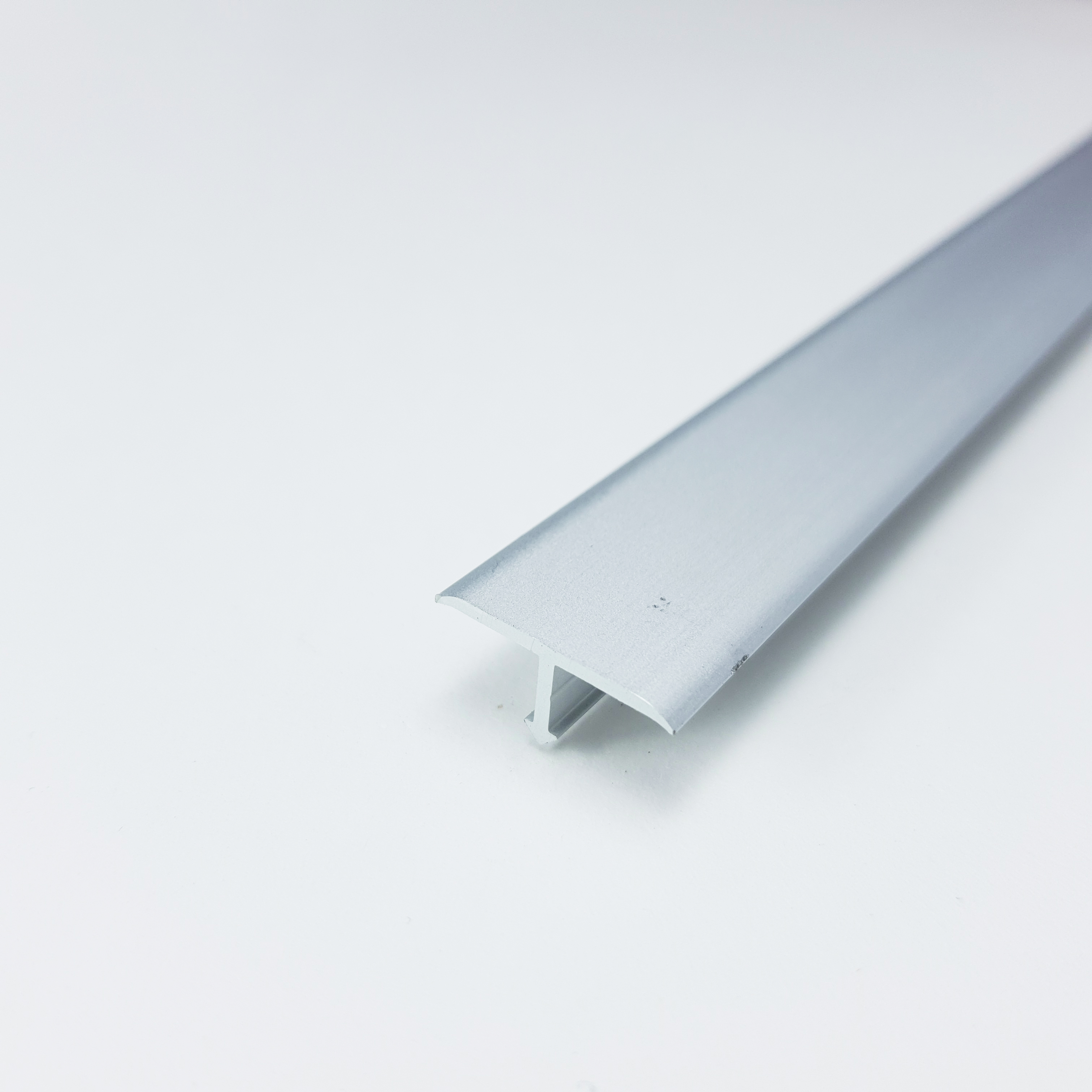 Профиль Progress Profiles Procover PCRАА 269 2.7 м. (серебро матовое)