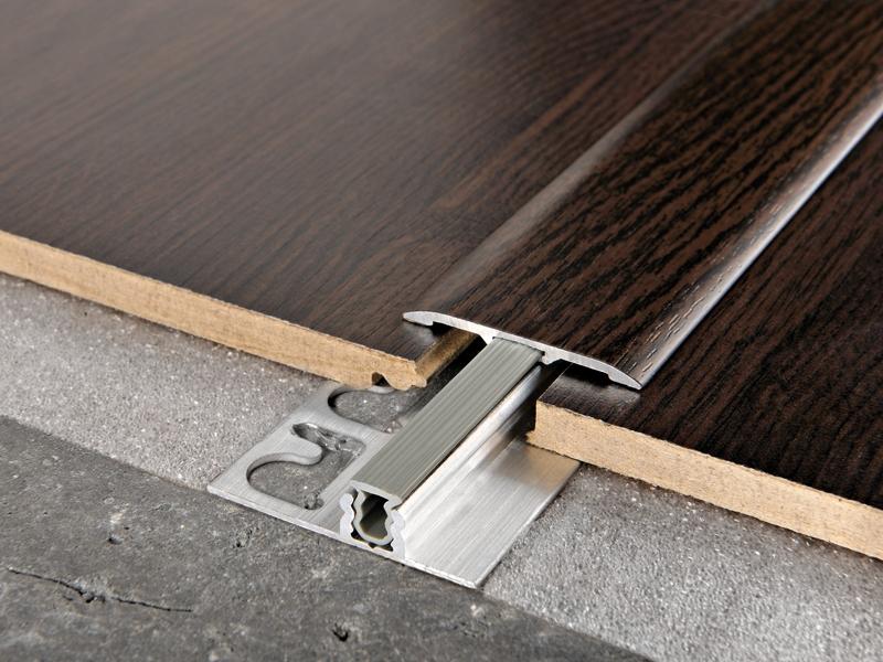 Светлый клен