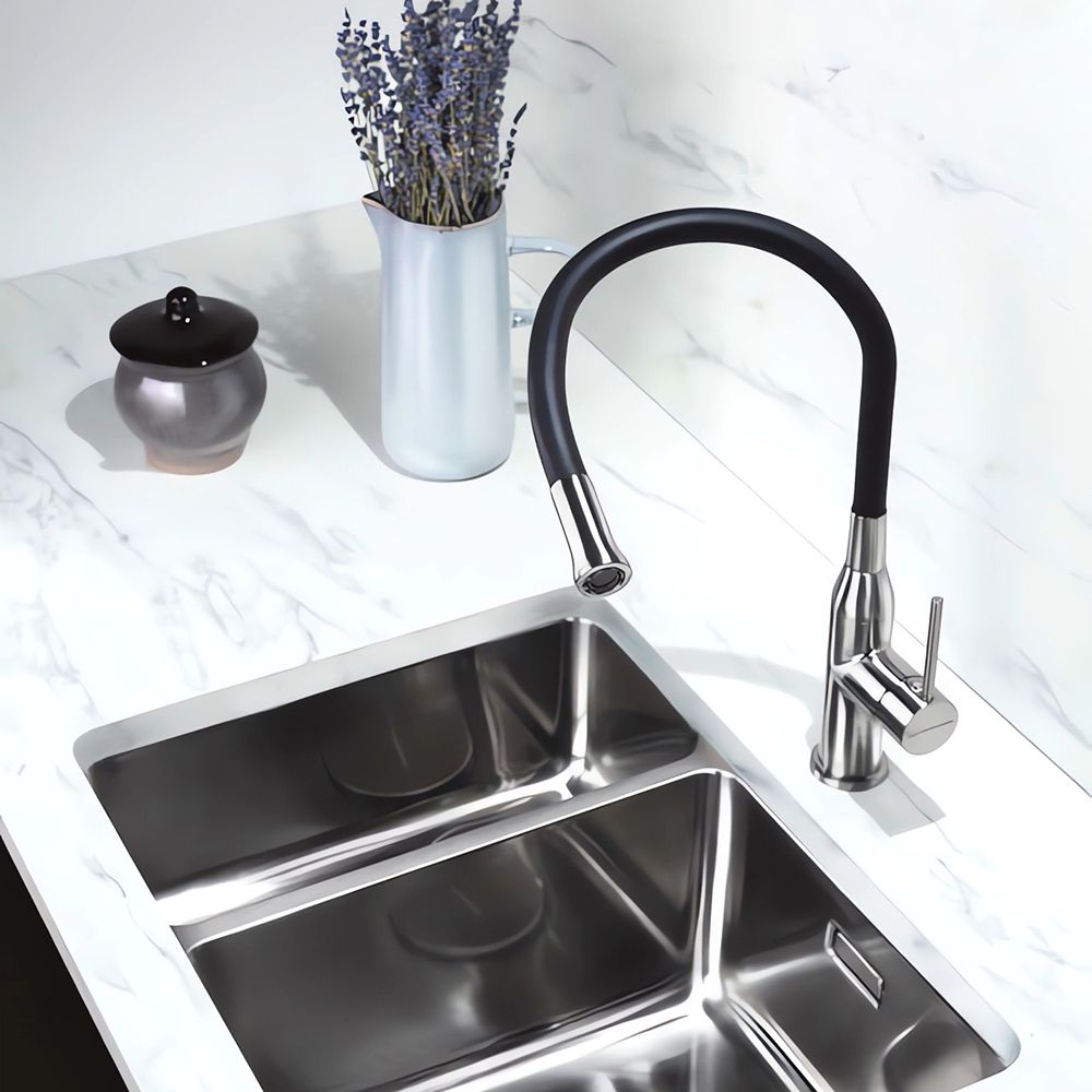 Смеситель для кухни Omoikiri Yatomi-BN-BL 4994247 (нержавеющая сталь/черный)