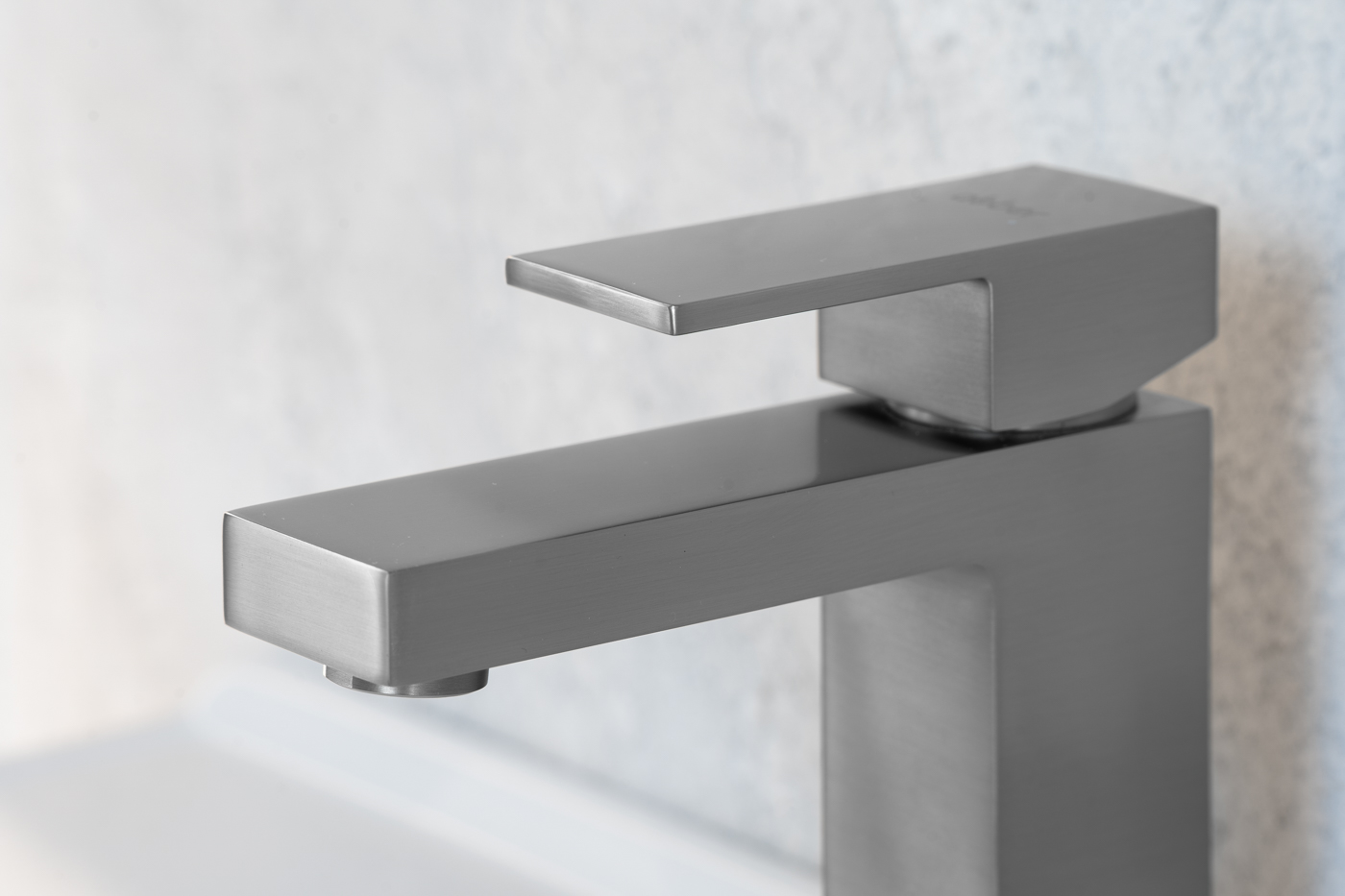 Смеситель для раковины Abber Daheim AF8210SP (сатин), без донного клапана