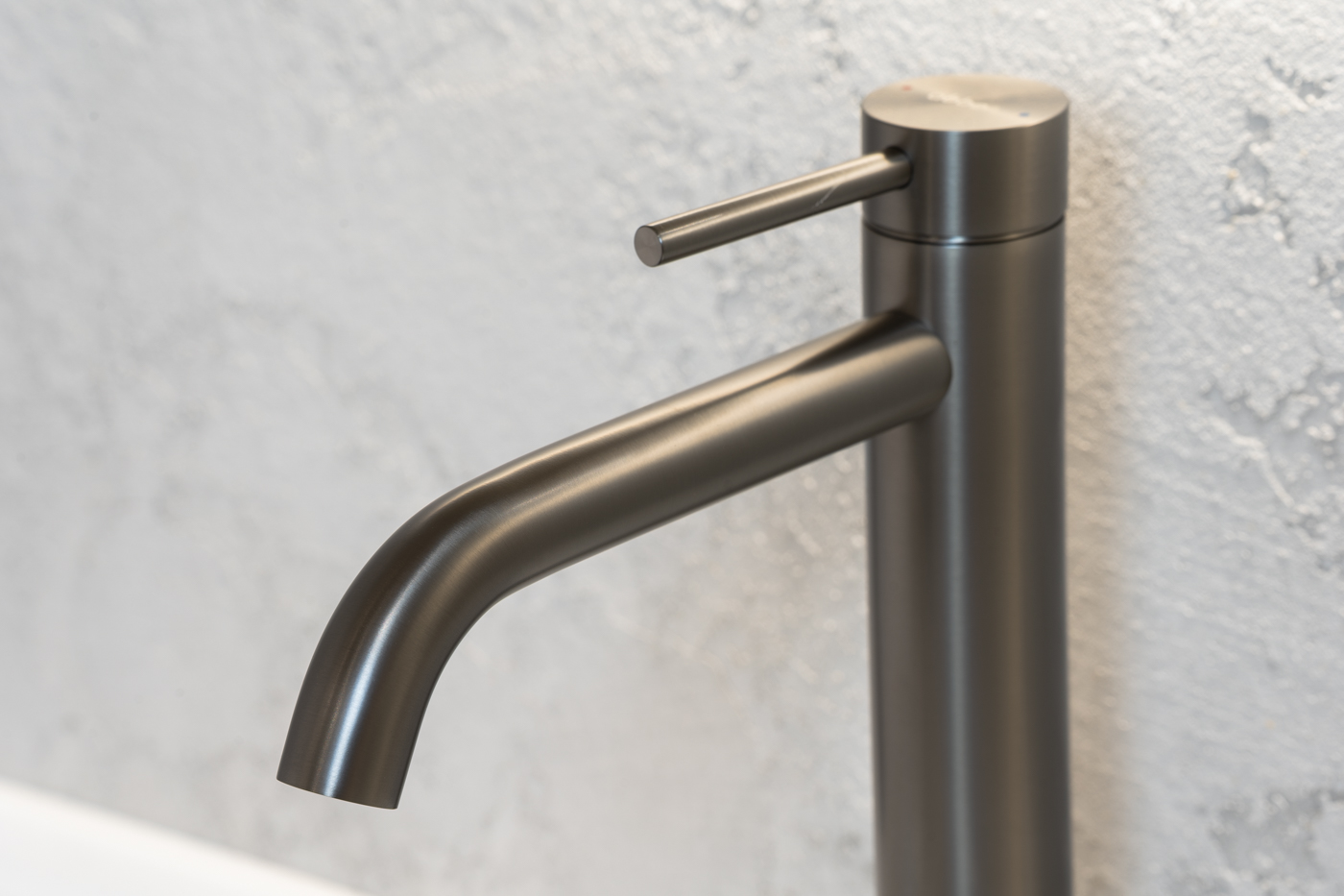 Смеситель для раковины Abber Wasser Kreis 316 AF8111BGG-L (оружейная сталь брашированная)