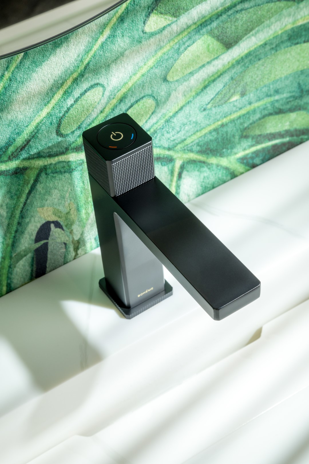 Смеситель для раковины автоматический Boheme Quad 159-B (черный матовый), без донного клапана