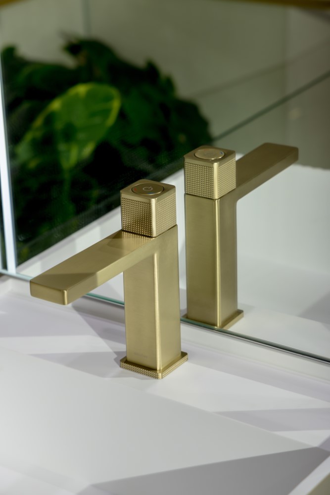 Смеситель для раковины автоматический Boheme Quad 159-MG (золото матовое), без донного клапана