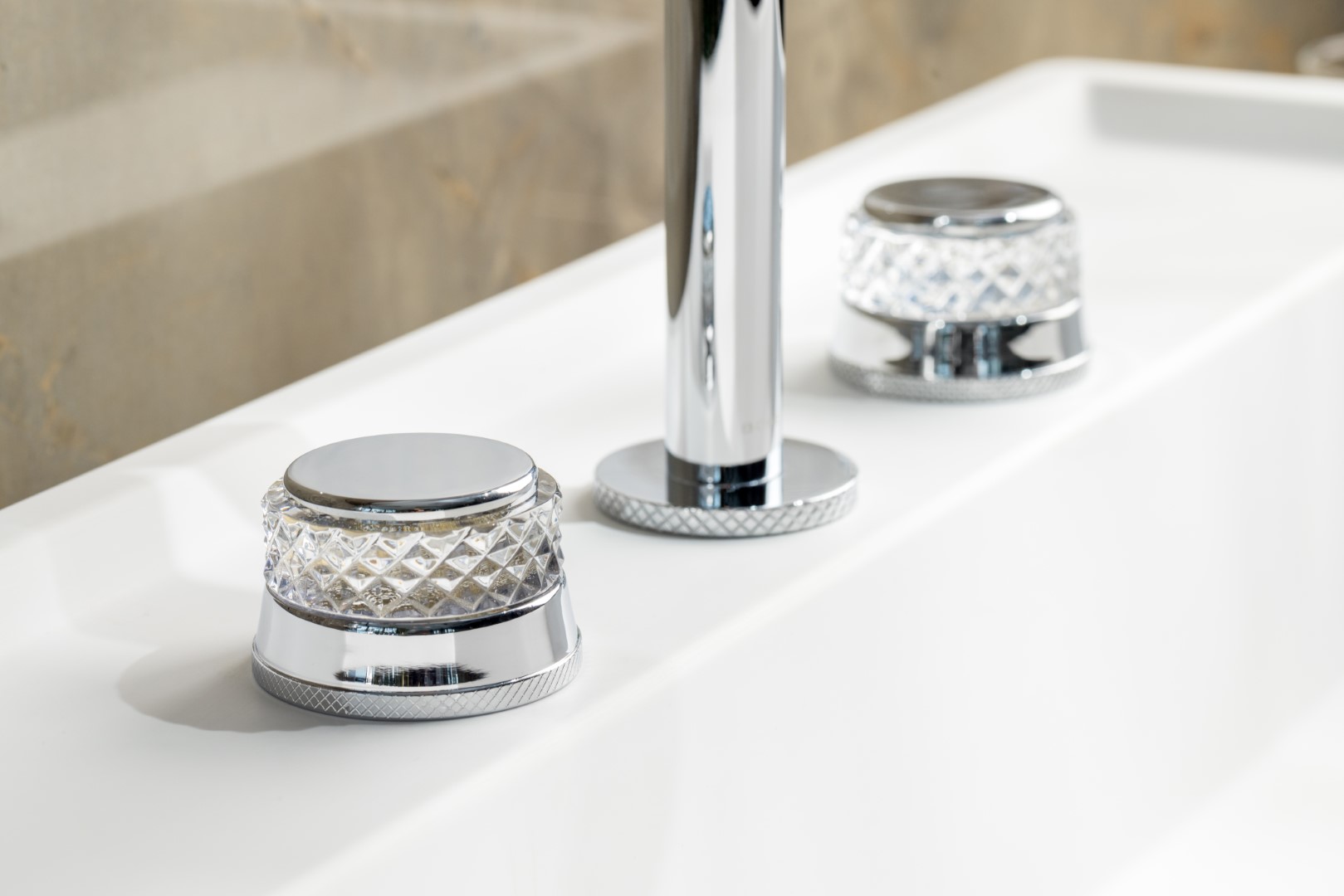 Смеситель для раковины Boheme Aura 152-CR-A (хром), без донного клапана