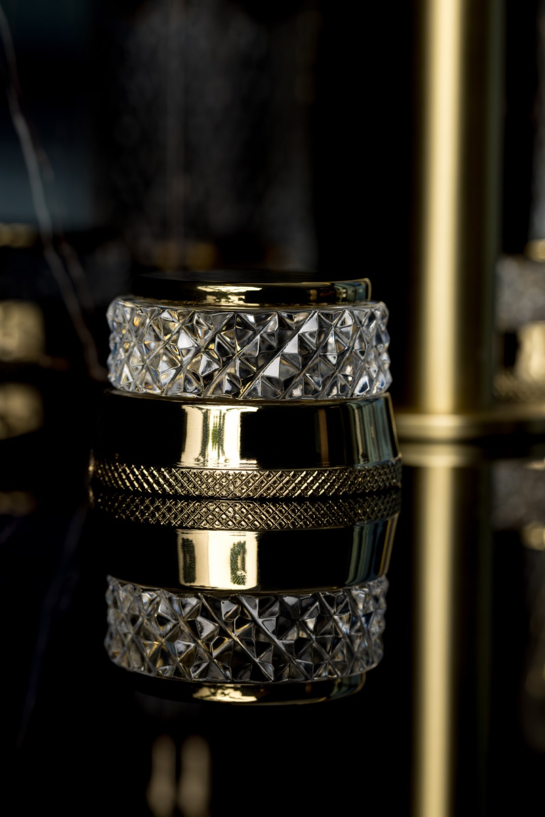 Смеситель для раковины Boheme Aura 152-G-A (золотой), без донного клапана