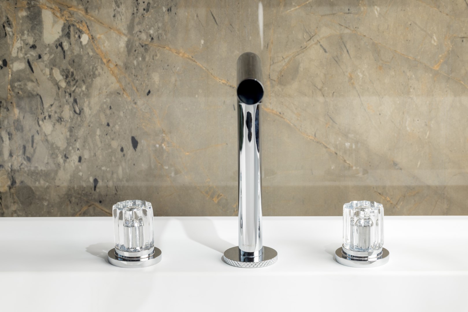 Смеситель для раковины Boheme Elegante 152-CR-EL (хром), без донного клапана