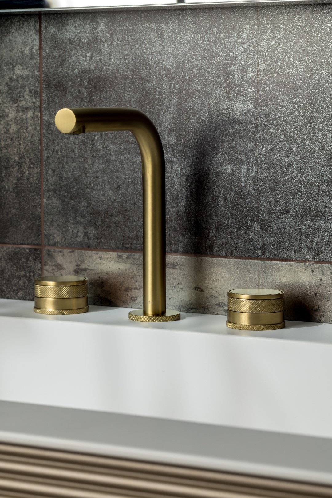 Смеситель для раковины Boheme Prestige 152-MG-PR (золото матовое), без донного клапана