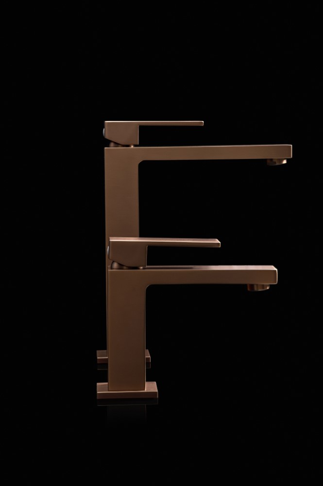 Смеситель для раковины Boheme Qubic 471-BRB (бронза брашированная), без донного клапана