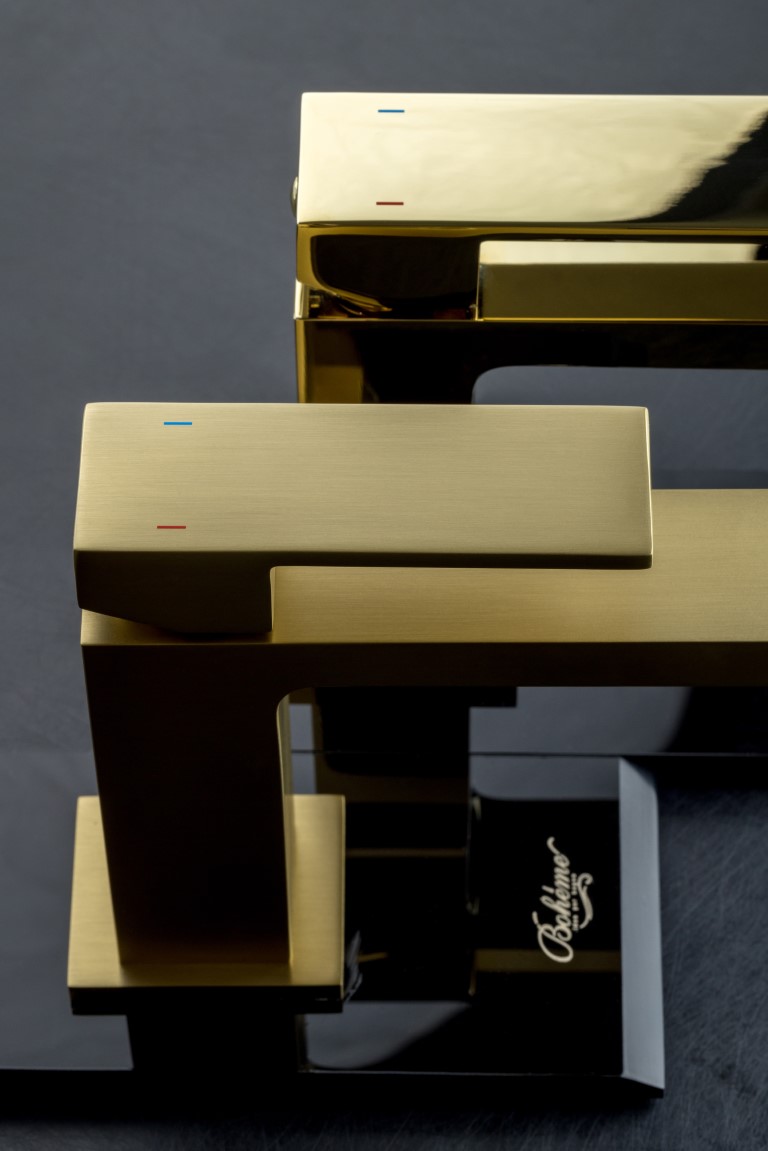 Смеситель для раковины Boheme Qubic 471-MG (золото матовое), без донного клапана