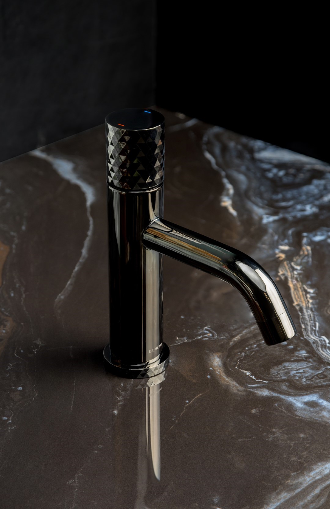 Смеситель для раковины Boheme Stick Diamond 121-SGM (оружейный металл глянцевый), без донного клапана