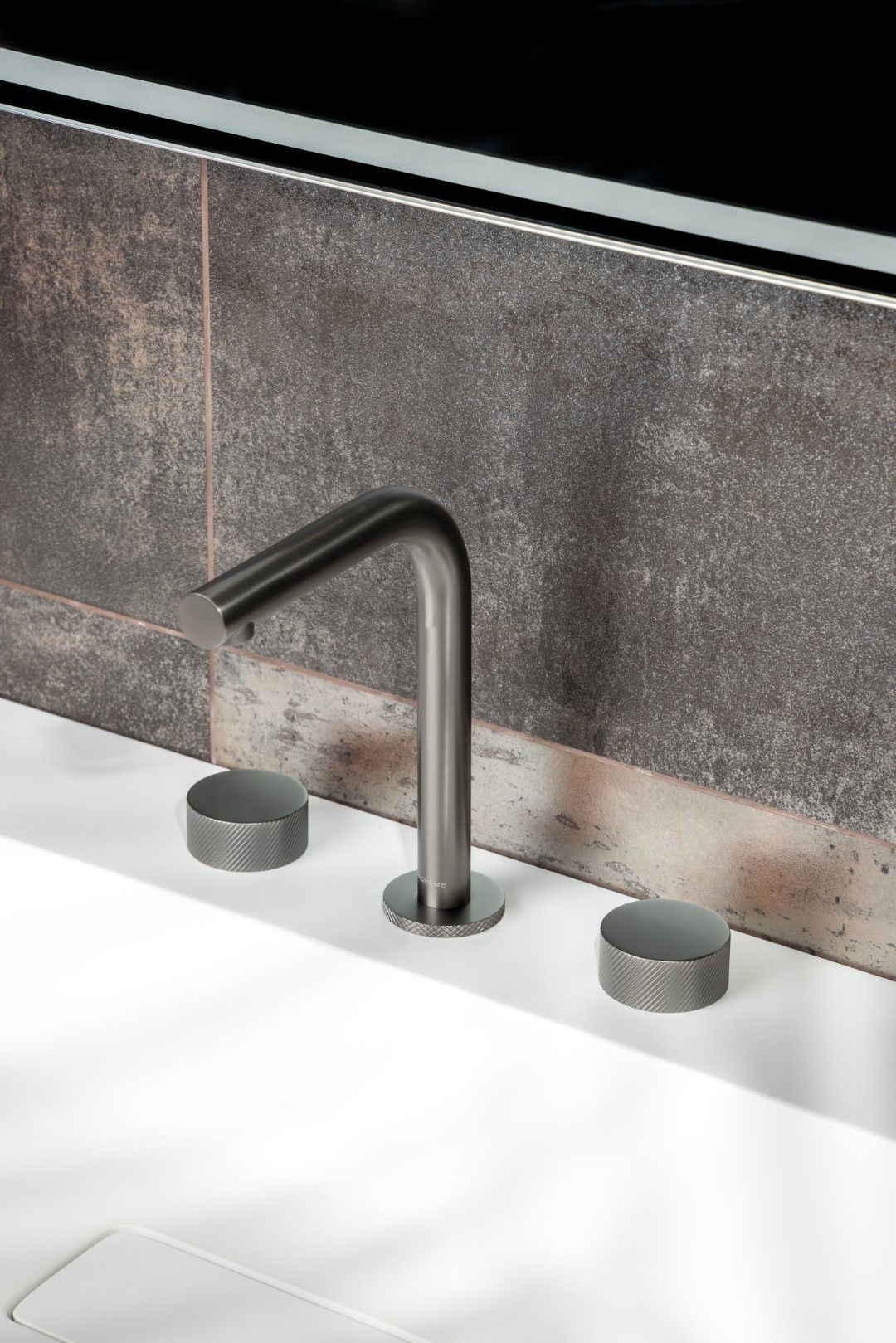 Смеситель для раковины Boheme Stick Spirale 152-GM.4 (оружейный металл), без донного клапана