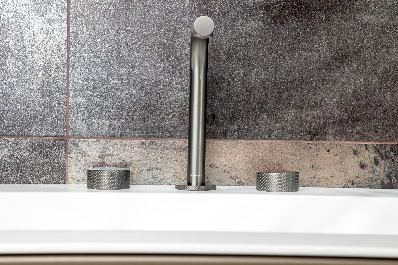 Смеситель для раковины Boheme Stick Touch 152-GM.2 (оружейный металл), без донного клапана