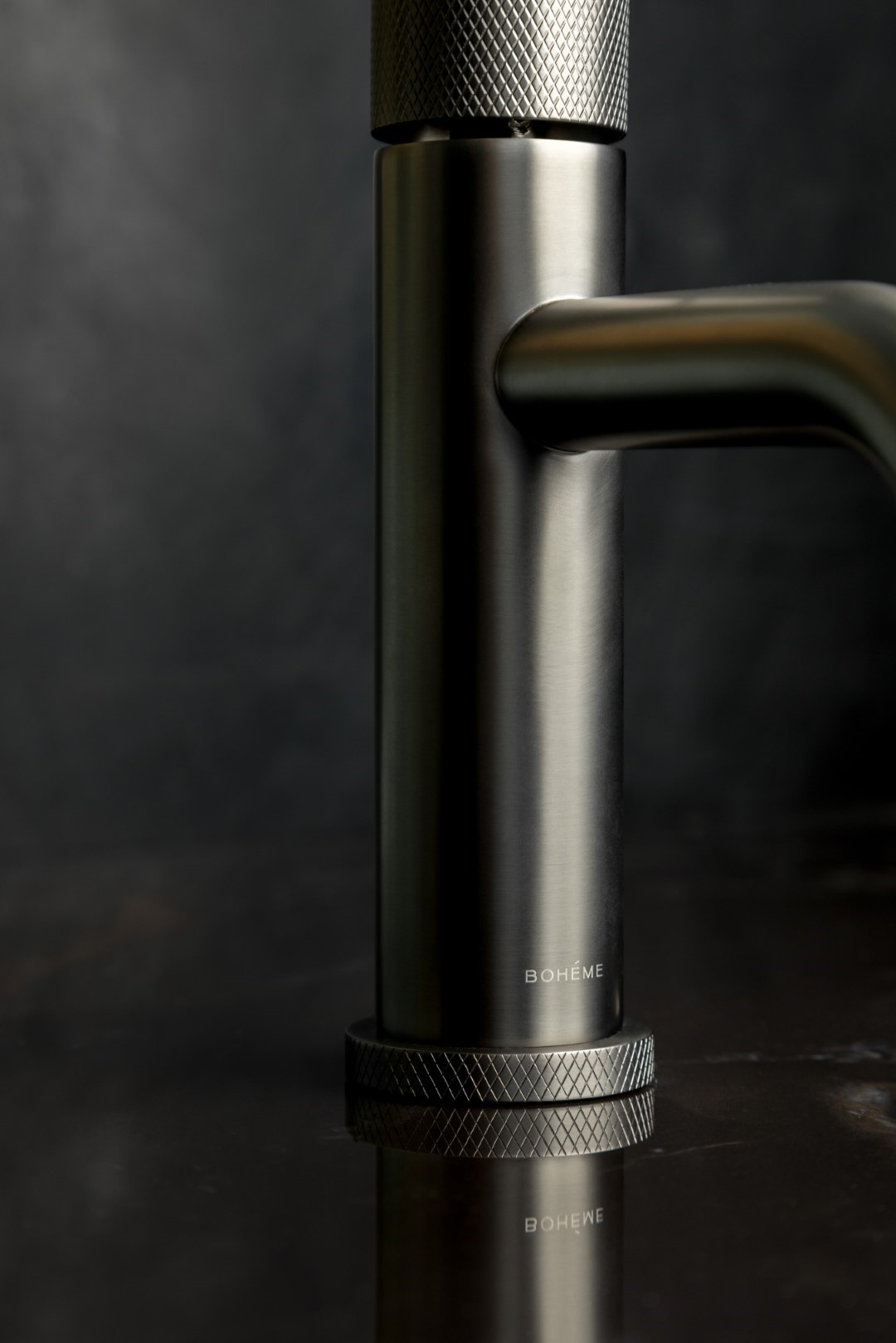 Смеситель для раковины Boheme Stick Touch 121-GM.2 (оружейный металл), без донного клапана