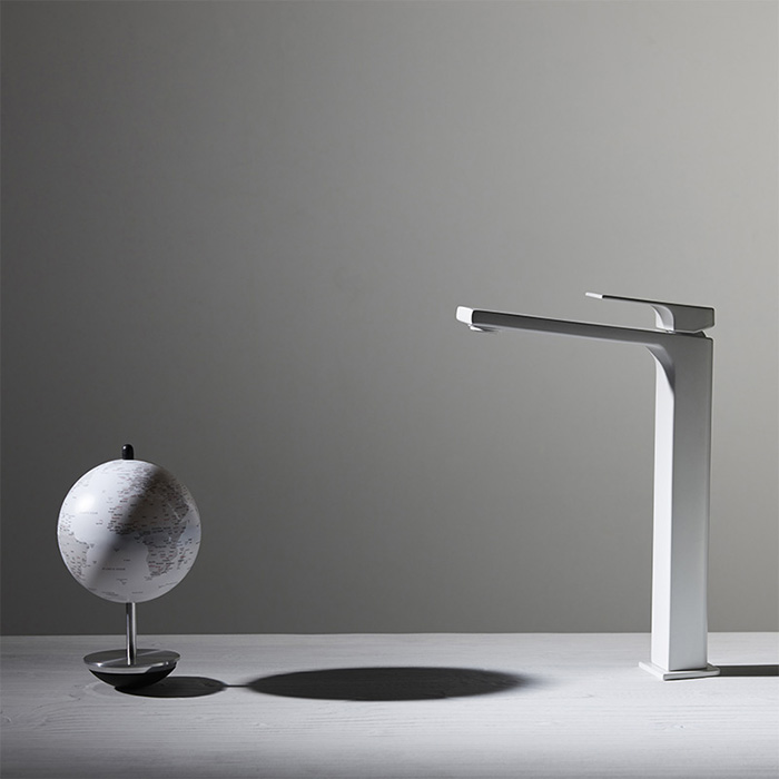 Смеситель для раковины Fima Carlo Frattini Fit F3381/HBS (белый матовый), с донным клапаном