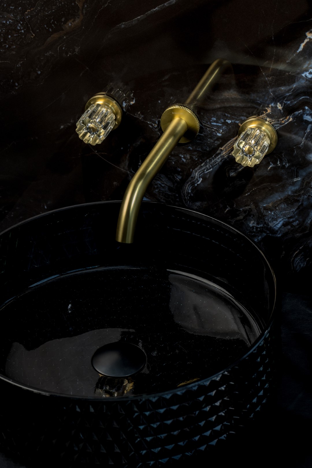 Смеситель для раковины скрытого монтажа Boheme Elegante 152-2-MG-EL (золото матовое), без донного клапана