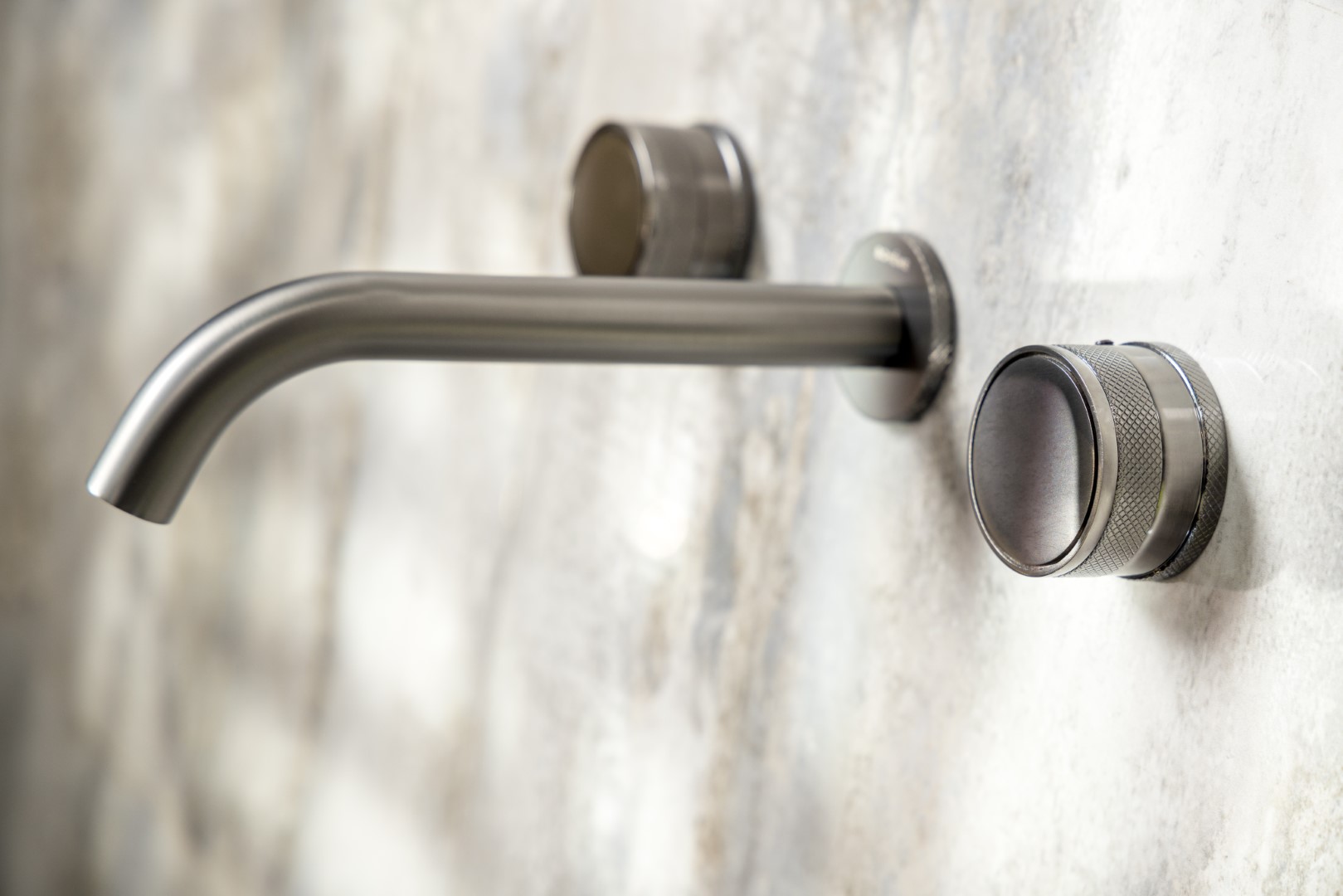 Смеситель для раковины скрытого монтажа Boheme Prestige 152-2-GM-PR (оружейный металл), без донного клапана