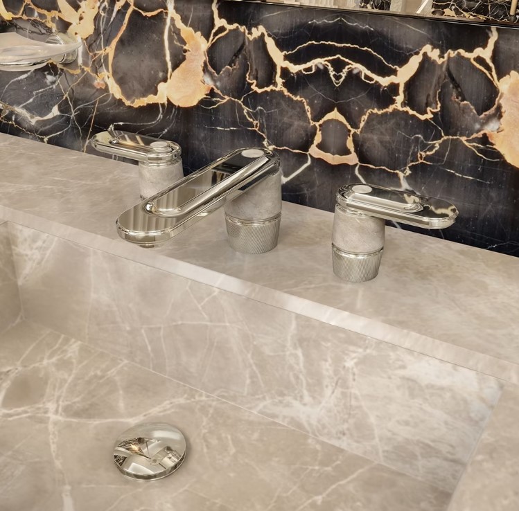 Смеситель для раковины THG Corvair a manettes Fior di Bosco U8L-F01-151 (золотой), с донным клапаном