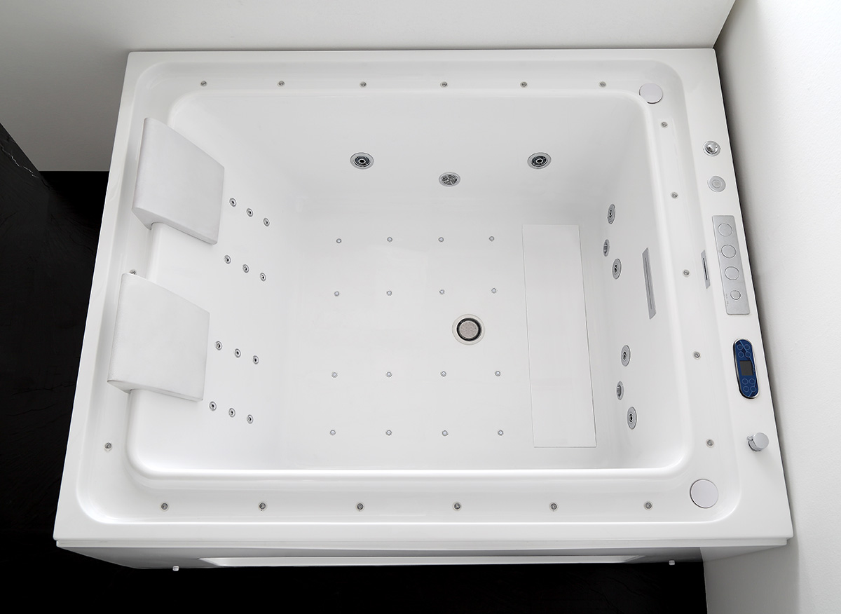Ванна гидромассажная пристенная Gemy G9268 K 185х150х71 (белый), слив-перелив